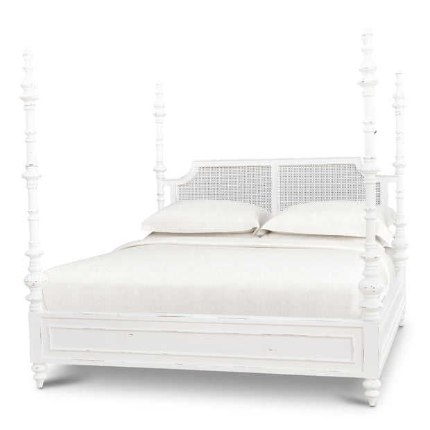 Savannah Rattan Bed