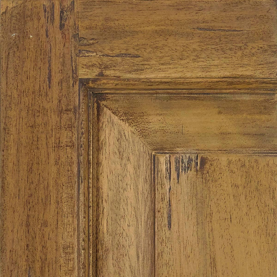 Antique French Oak (*this finish requires bleaching, which often leads to variations in wood color) Finish Swatch