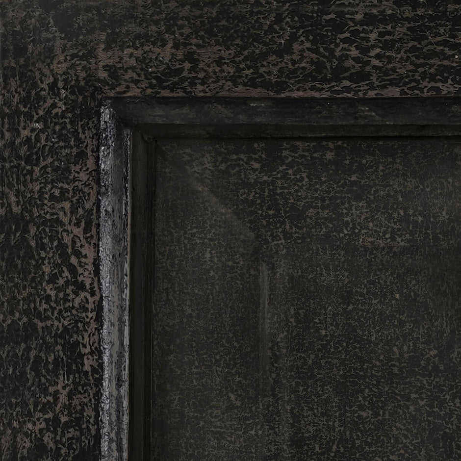 Vintage Black Finish Swatch